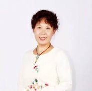 史彤华女书画家