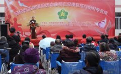 香港吴星可慈善基金会到碧江区捐赠轮椅