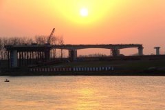 铁十五局一公司:荆楚大地竞风流