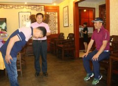 杨照文千里赴京拜著名歌唱家金波为师