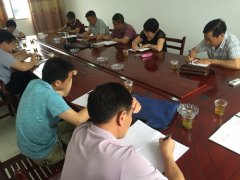 湖北宜昌鸦鹊岭:代表小组活动密切关注民生