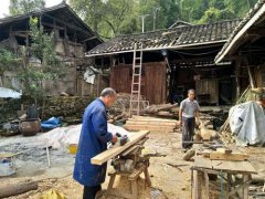 碧江河西:危房改造让村民廖文碧很高兴