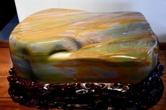 八吉集团首创“松花石珠宝” 让全球吹起“中国风”