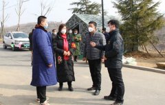 战斗在抗疫一线的黄泥巷村女书记